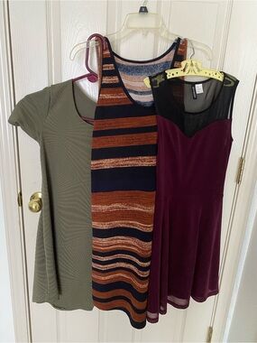 Women’s dress bundle
